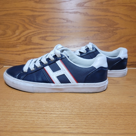 Tommy Hilfiger Lemii Shoes Sneakers Womens Navy Blue Size 5.5 M Logo - Picture 4 of 16